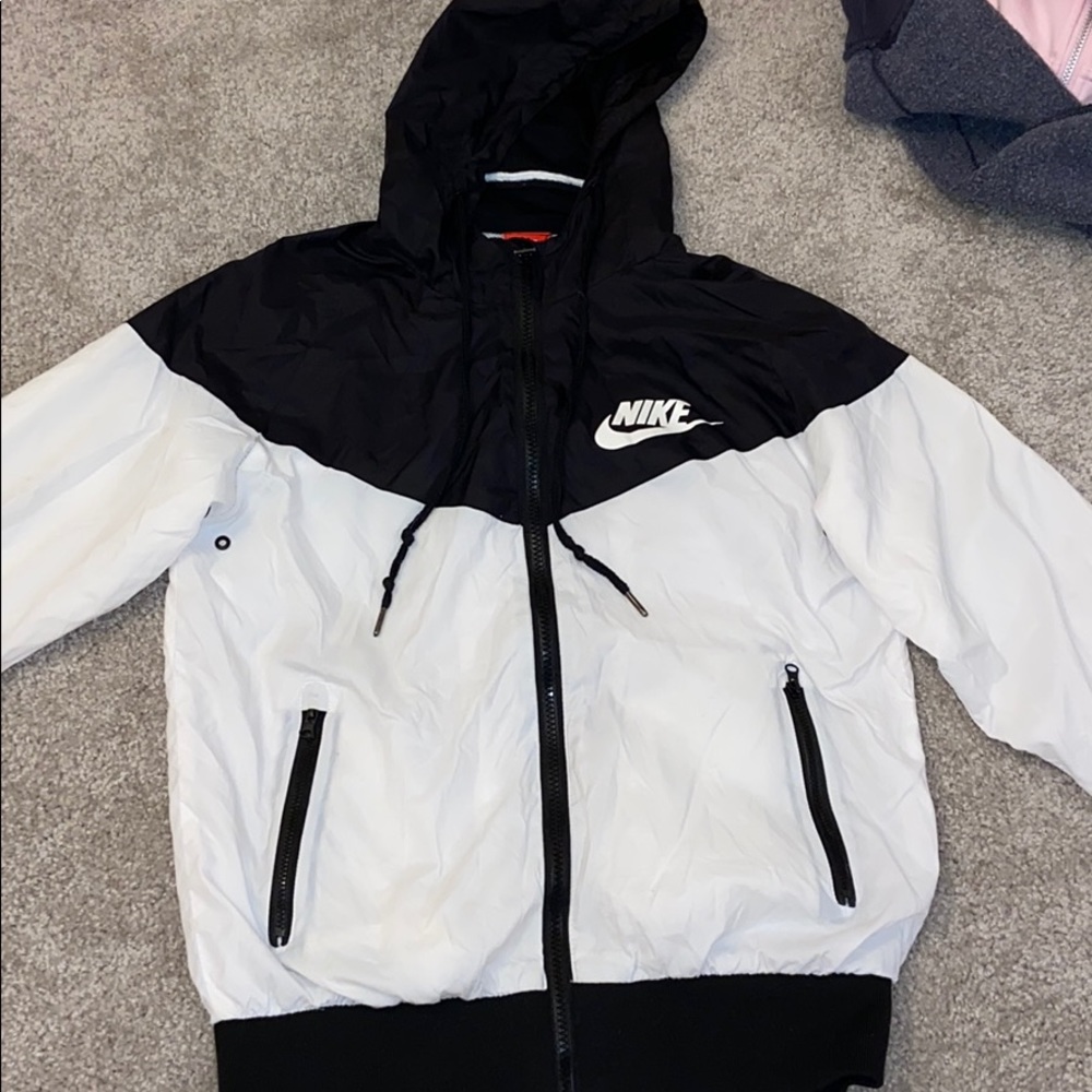 Nike windbreaker